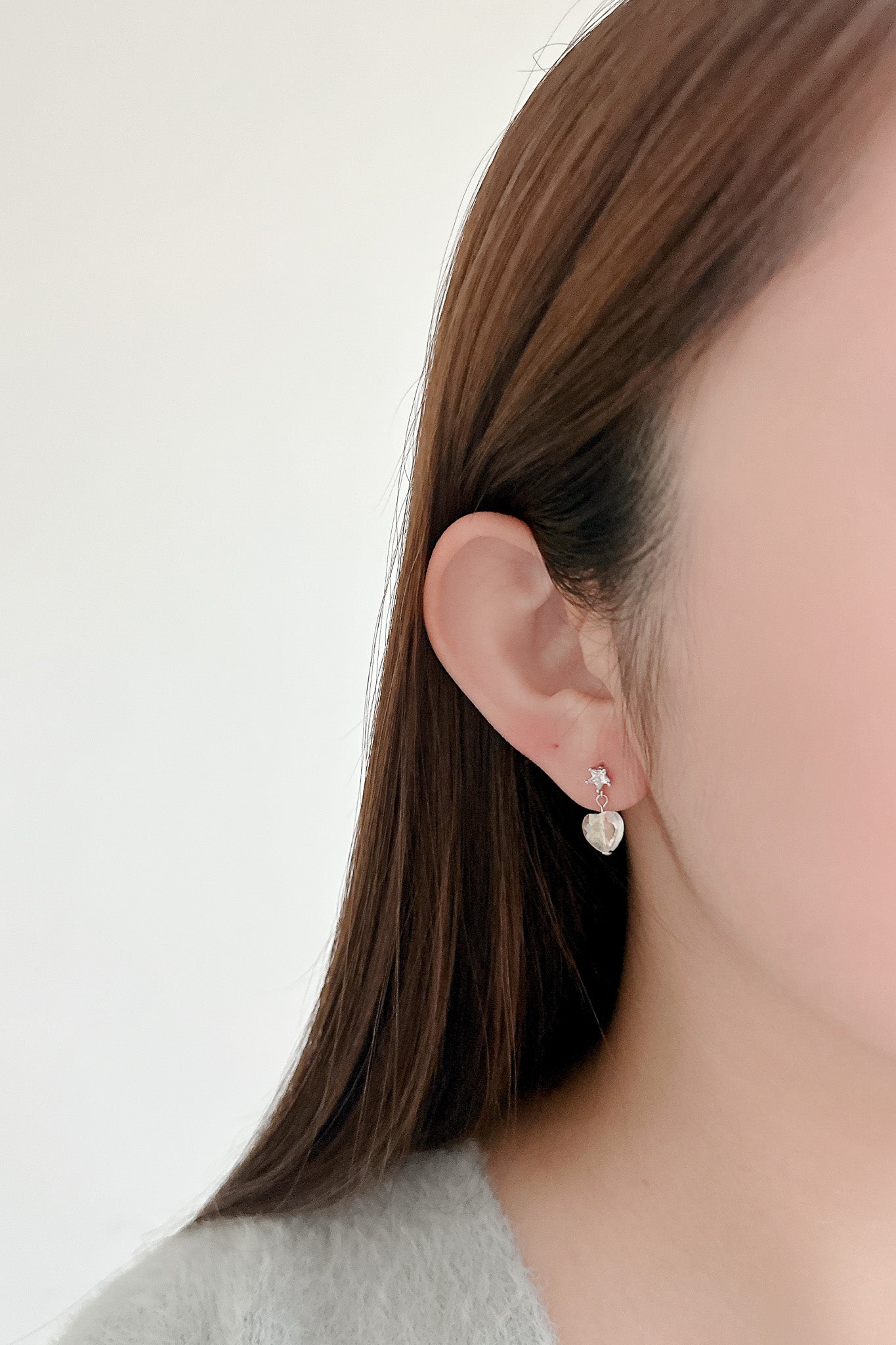 24715 Aurelia Earrings