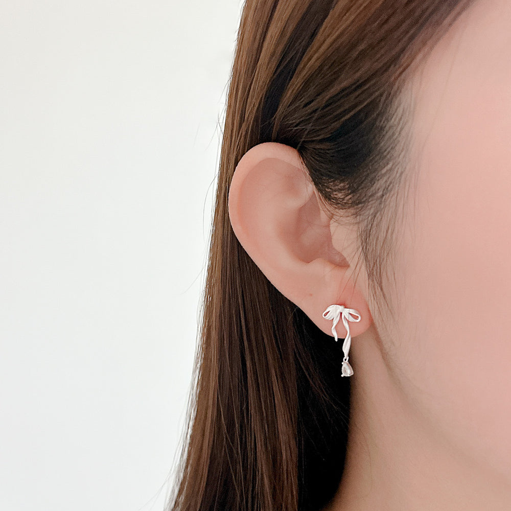 24724 Cordelia Earrings