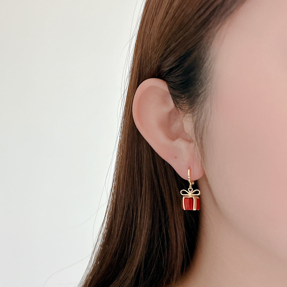 
                      
                        超可愛必入 🥰 24728 Loving Christmas Earrings Collection
                      
                    