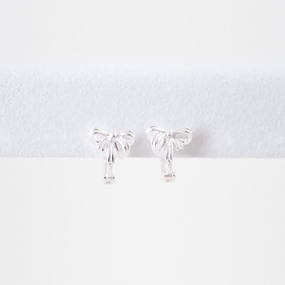 
                      
                        24750 Ilka Earrings
                      
                    