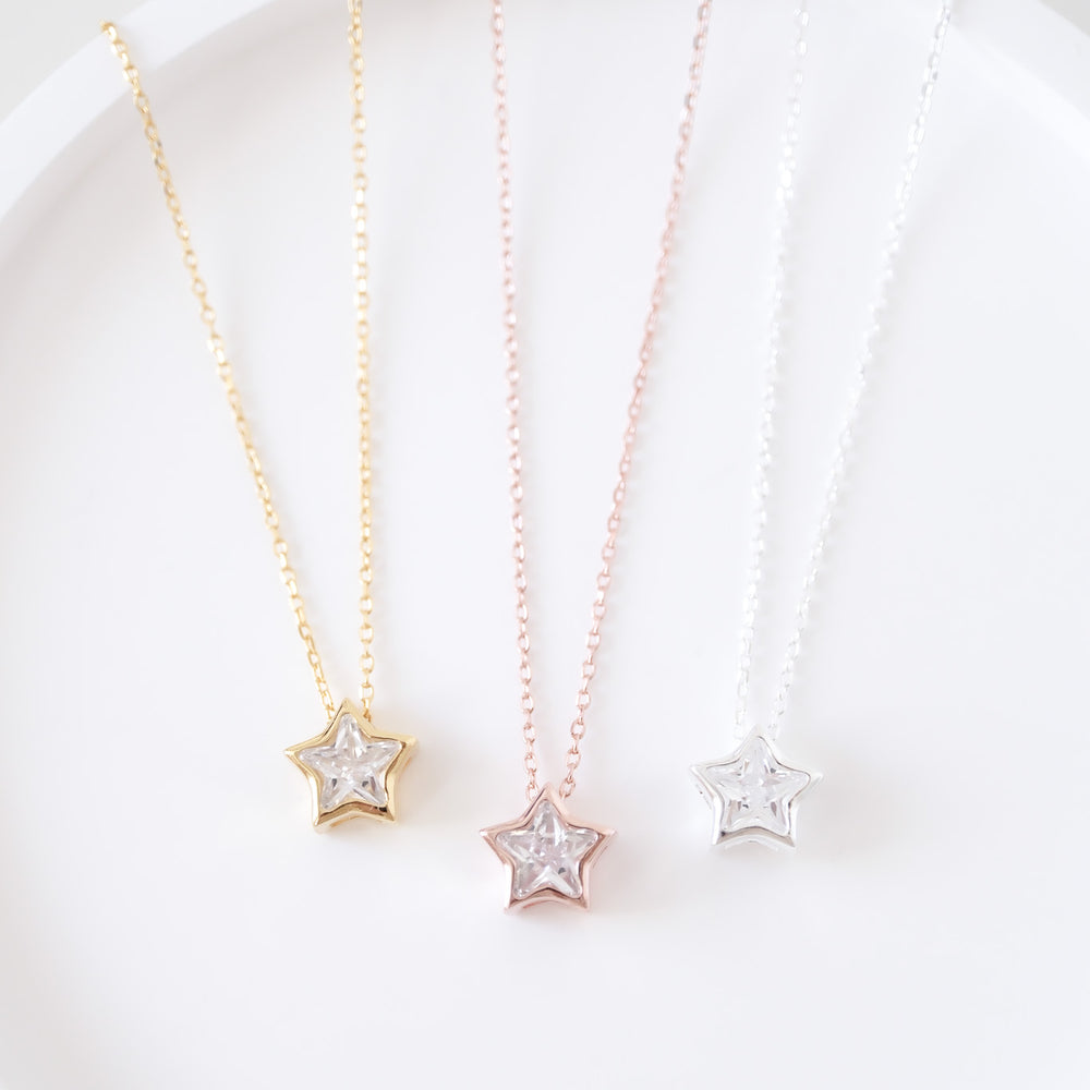 24756 Star Necklace