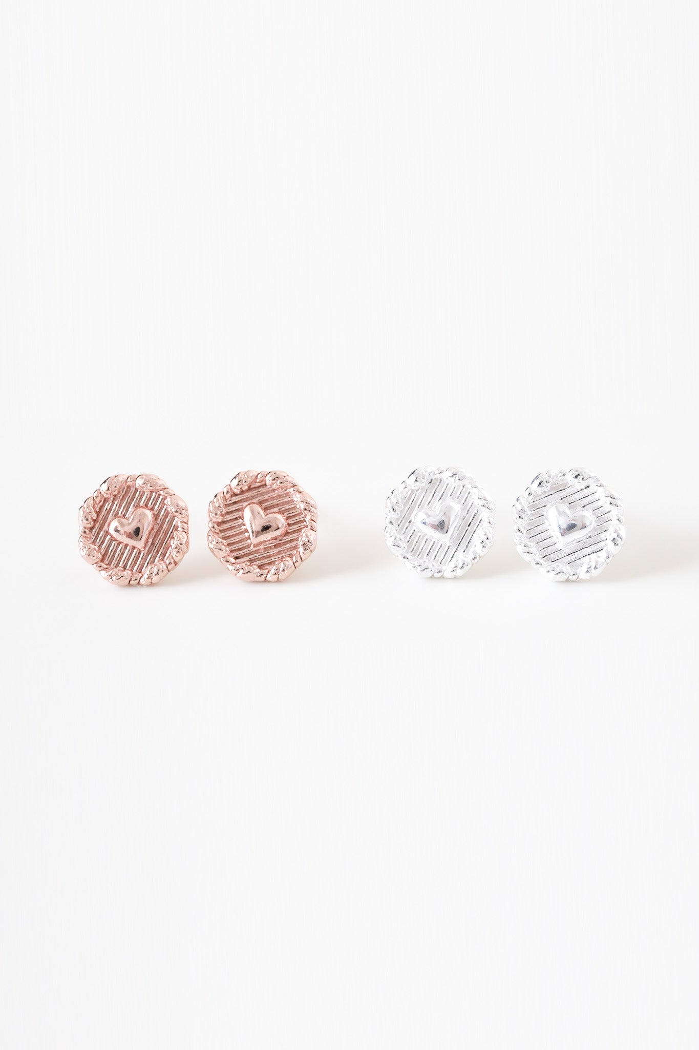 24769 Cenia Earrings