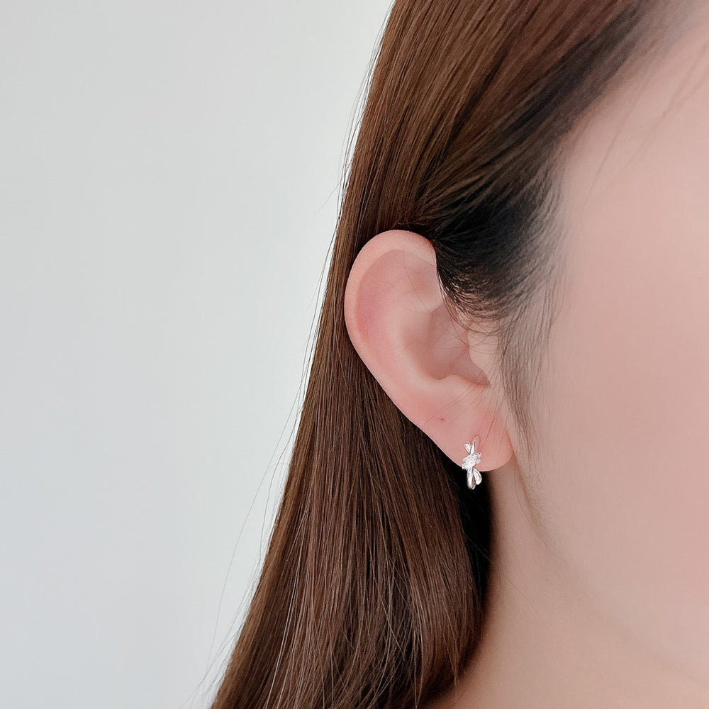 
                      
                        25011 Clara Earrings
                      
                    