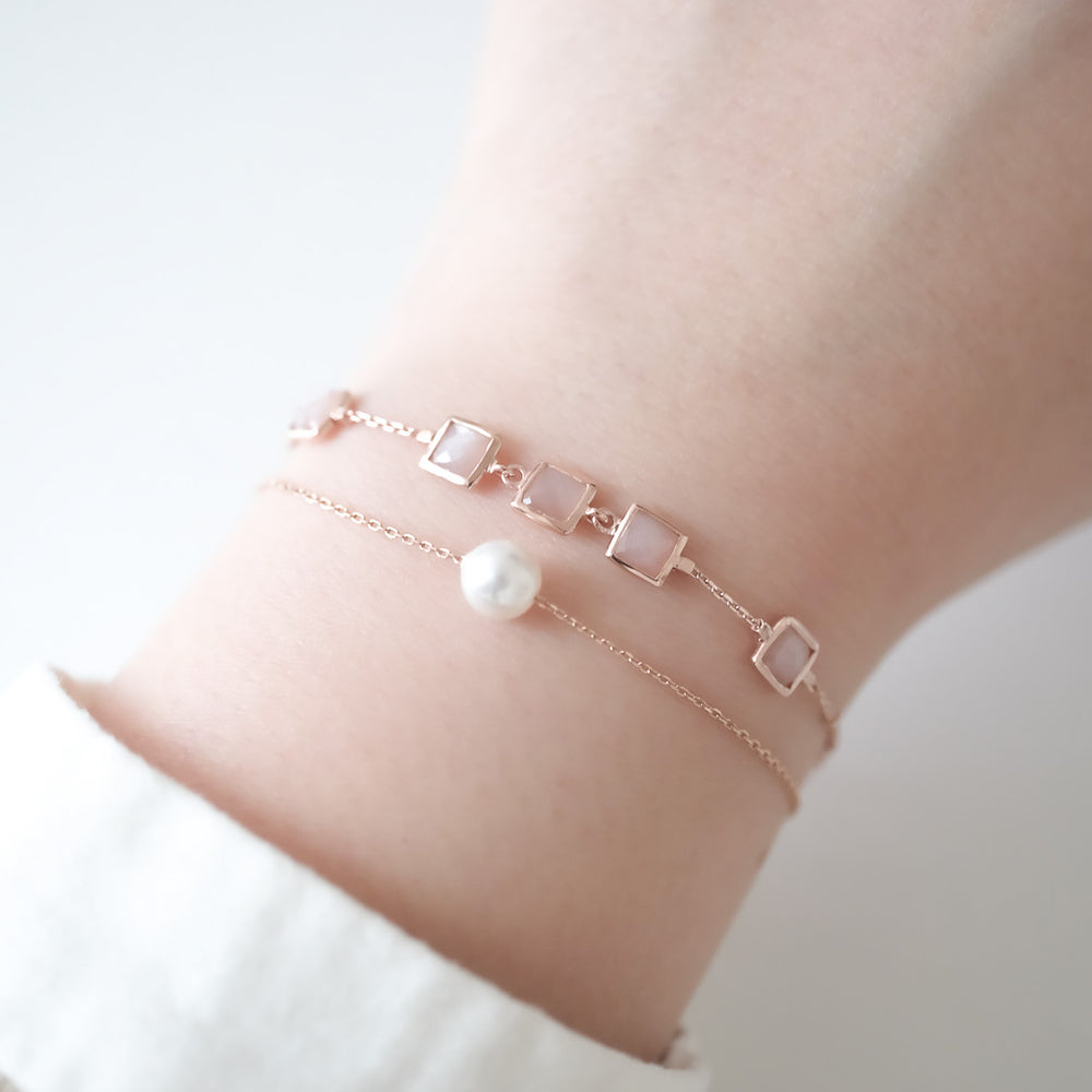 
                      
                        25013 Gina Bracelet
                      
                    