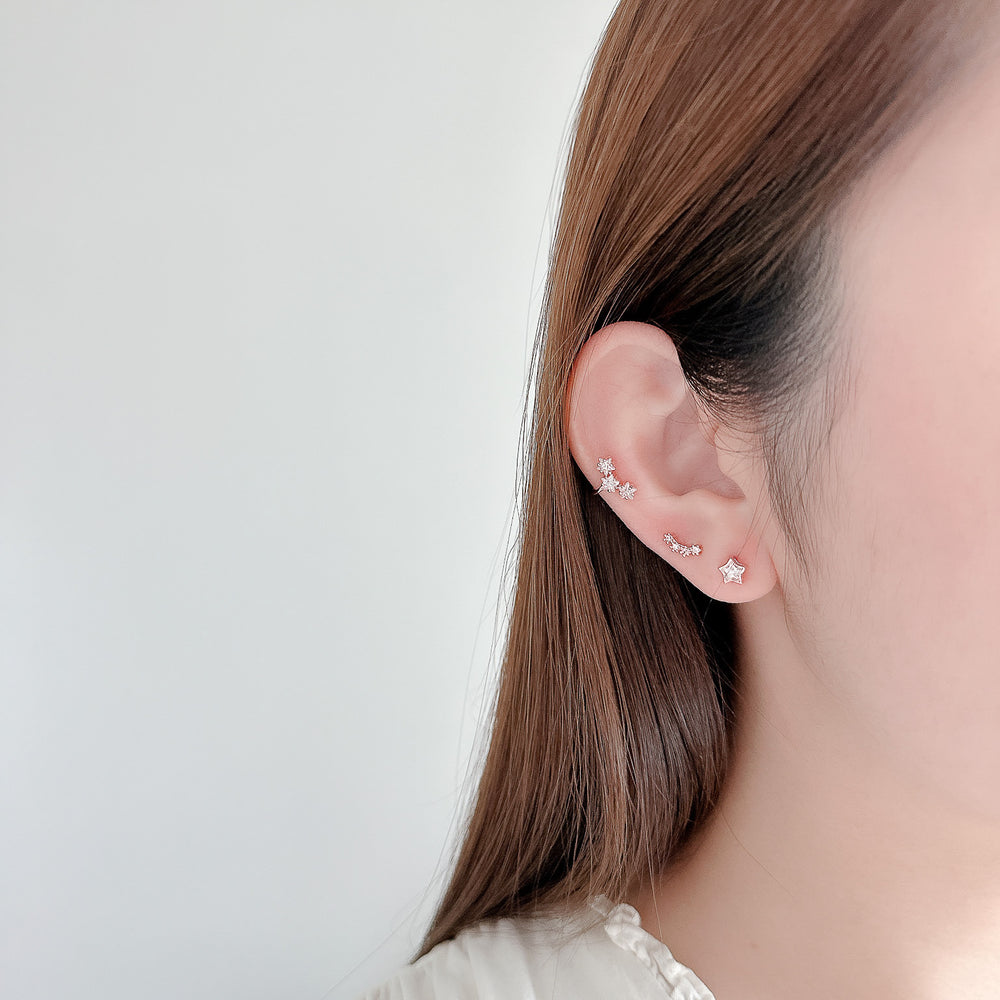 
                      
                        25020 Kashvi Ear Cuff
                      
                    