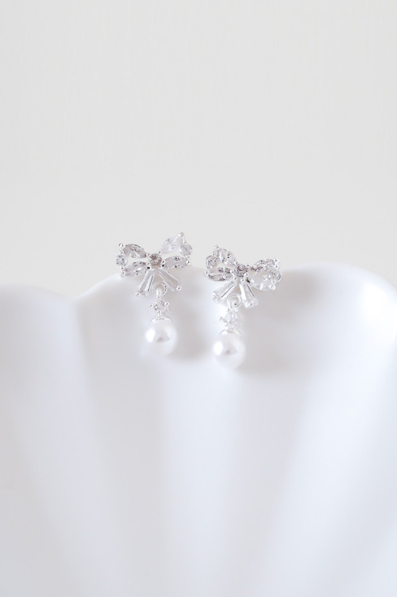 25026 Luz Earrings