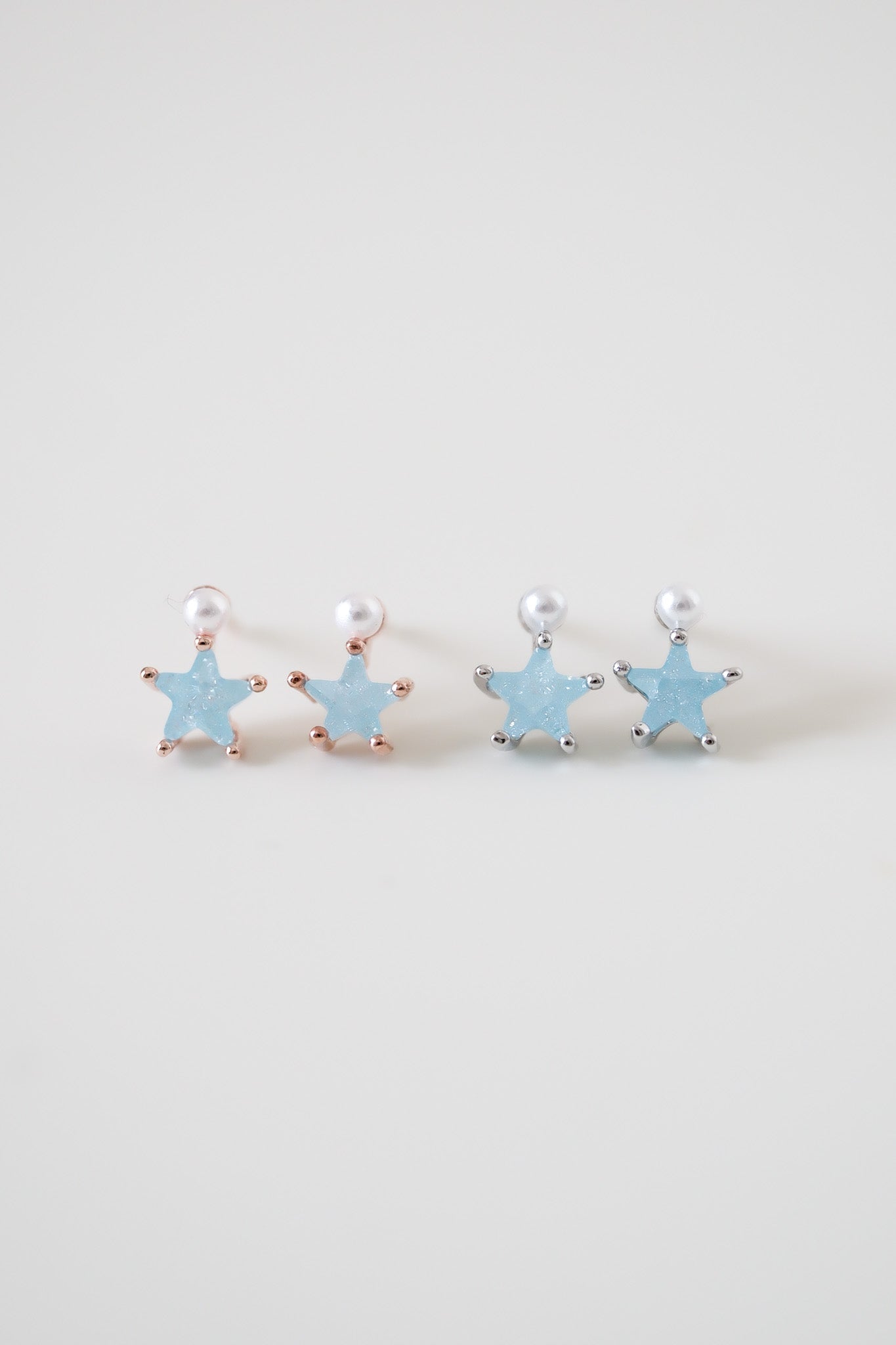 25029 Esta Earrings