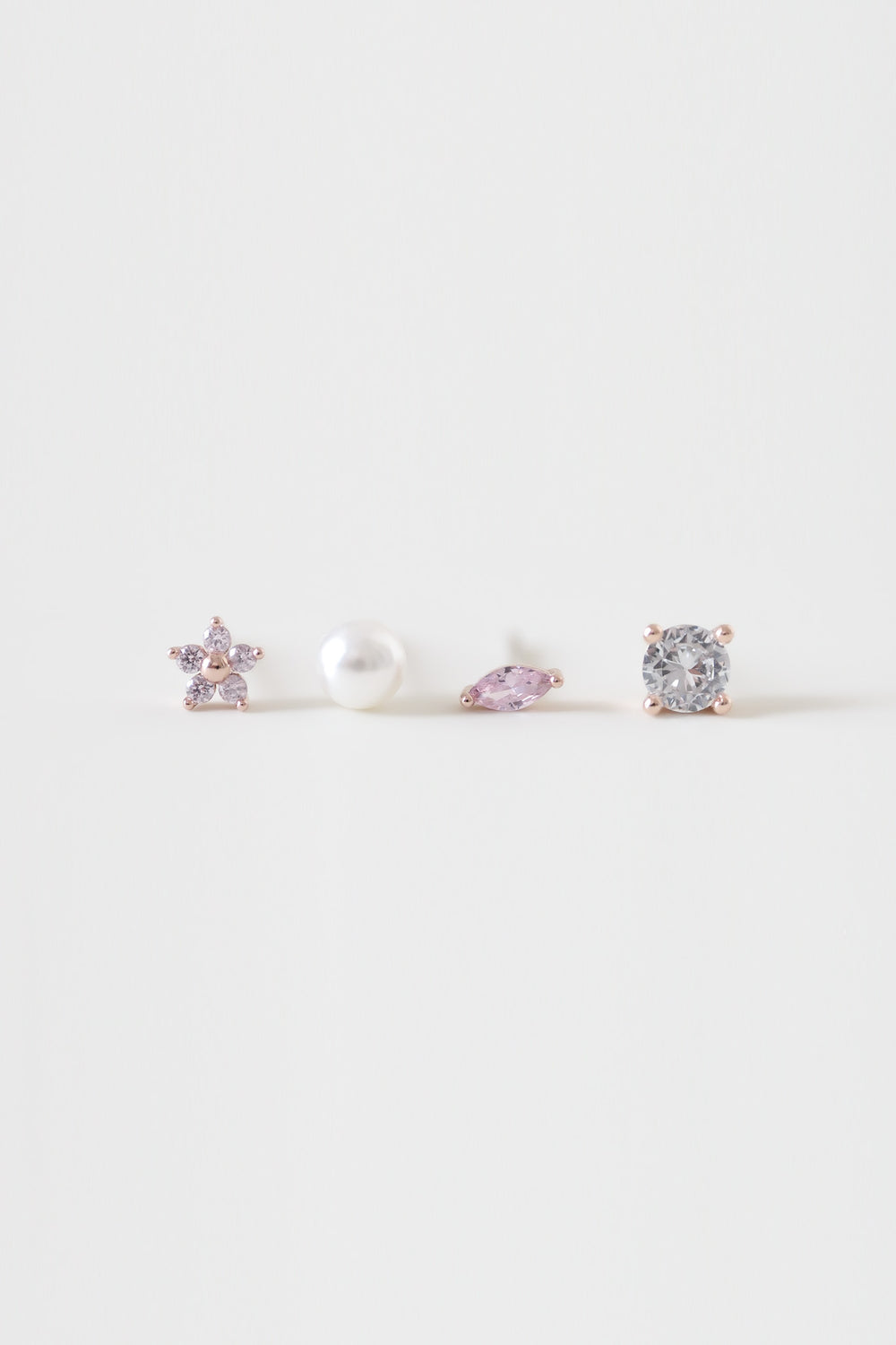 25041 Betina Earrings Set