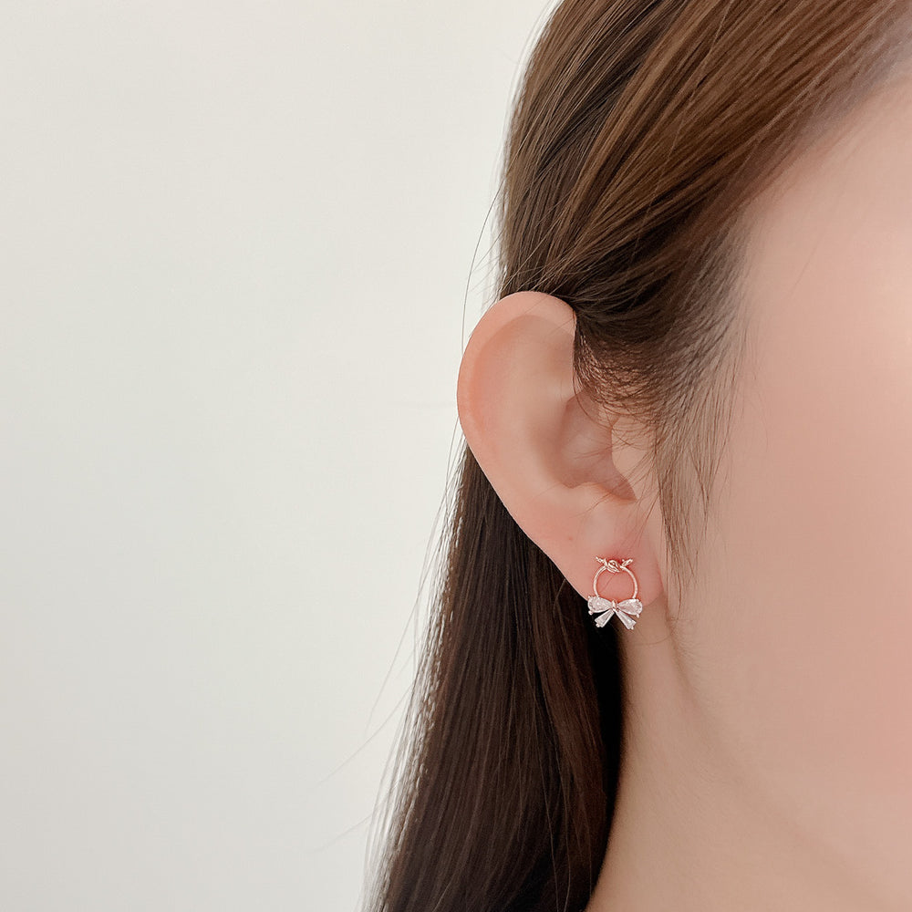 25051 Carah Earrings