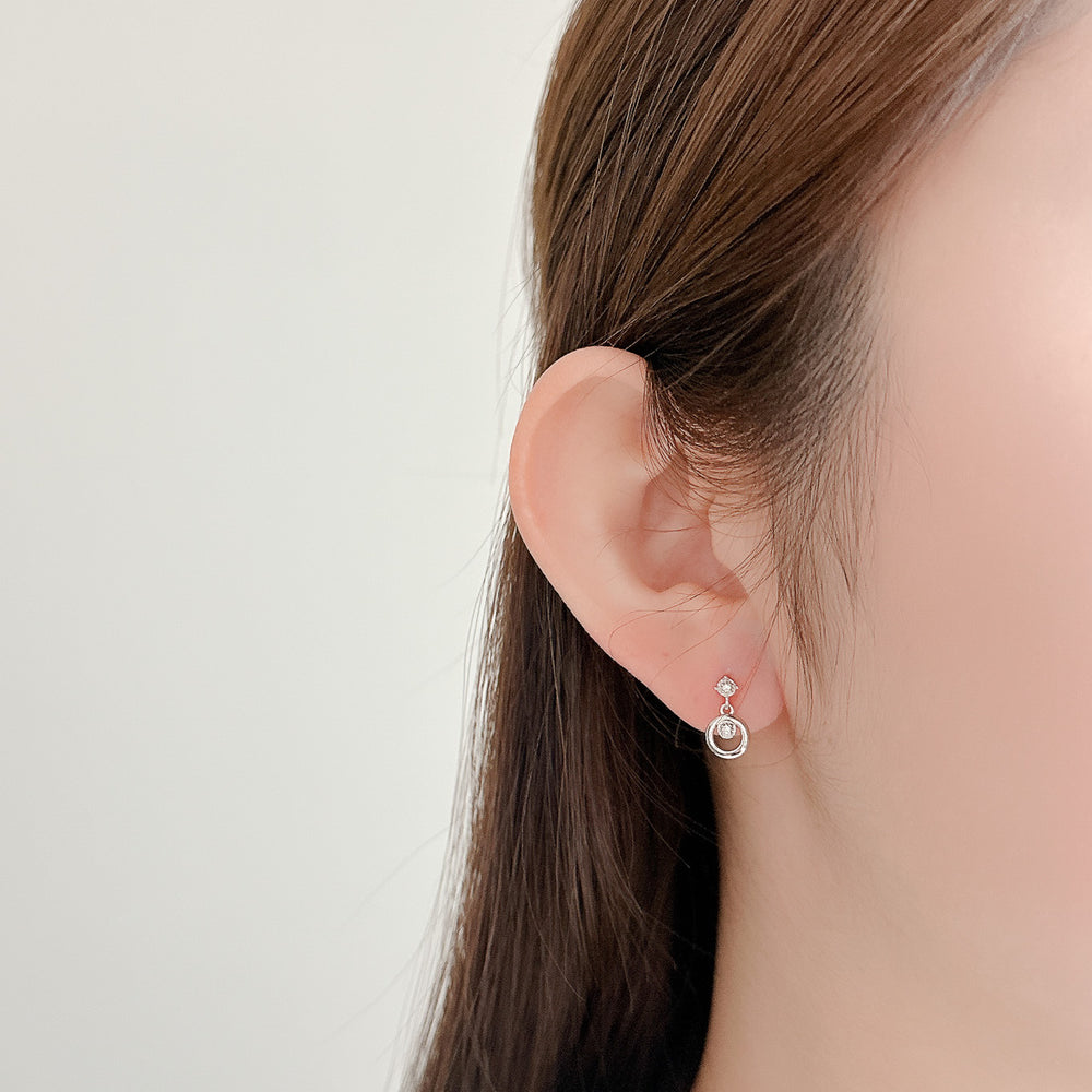 
                      
                        25055 Yonia Earrings
                      
                    