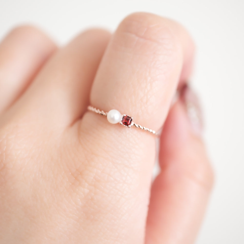 
                      
                        25063 Lina Gemstone Ring
                      
                    