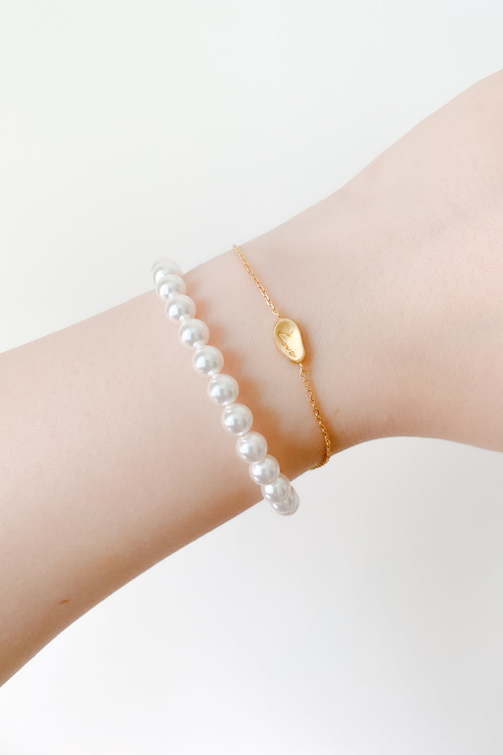22314 - Classic Pearl Bracelet