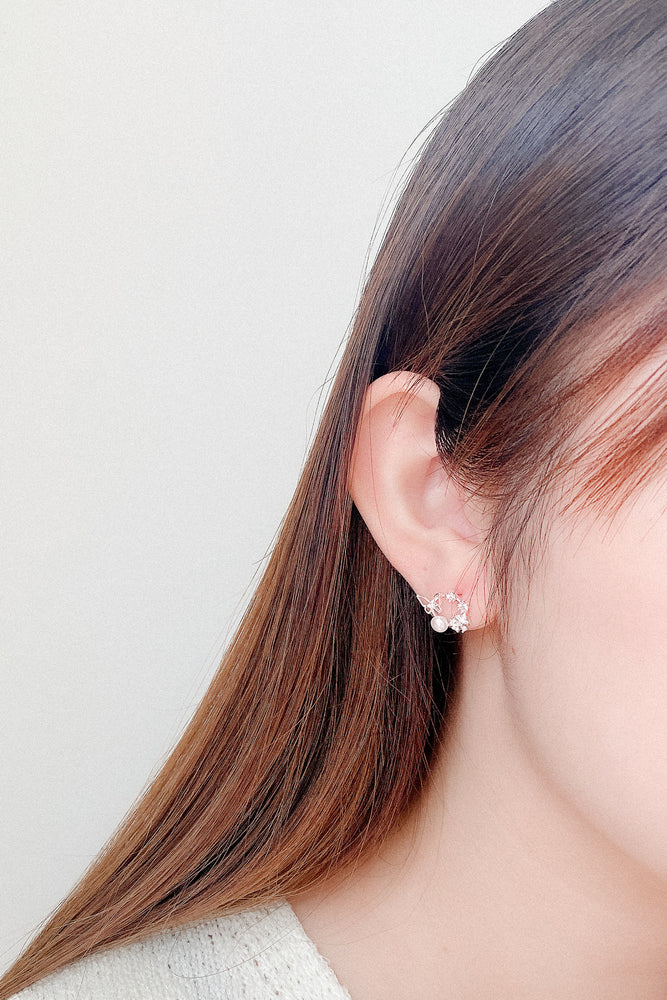 
                  
                    22483 Holly Earrings
                  
                