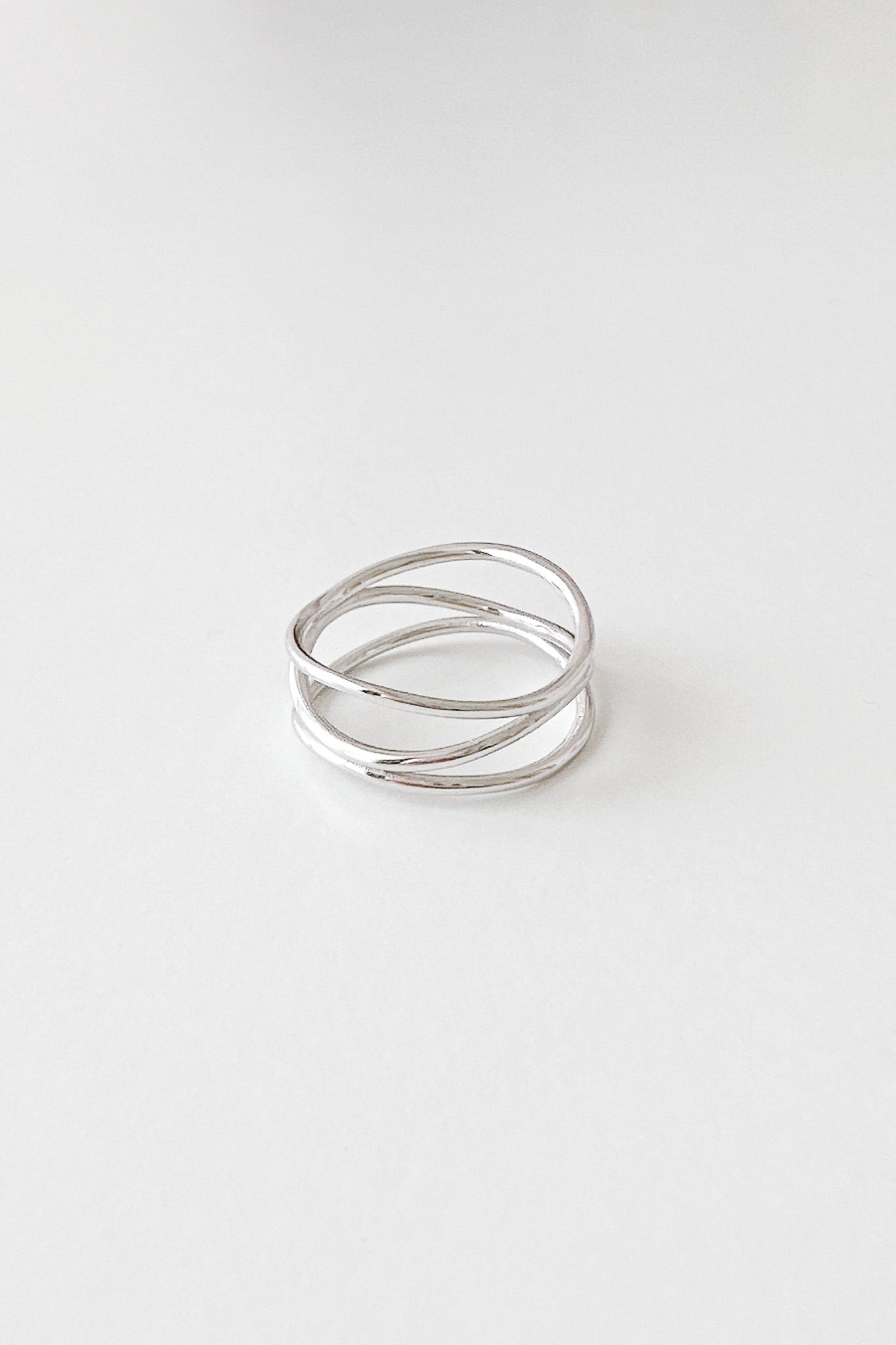 
                  
                    23371 - Ivanna Ring
                  
                